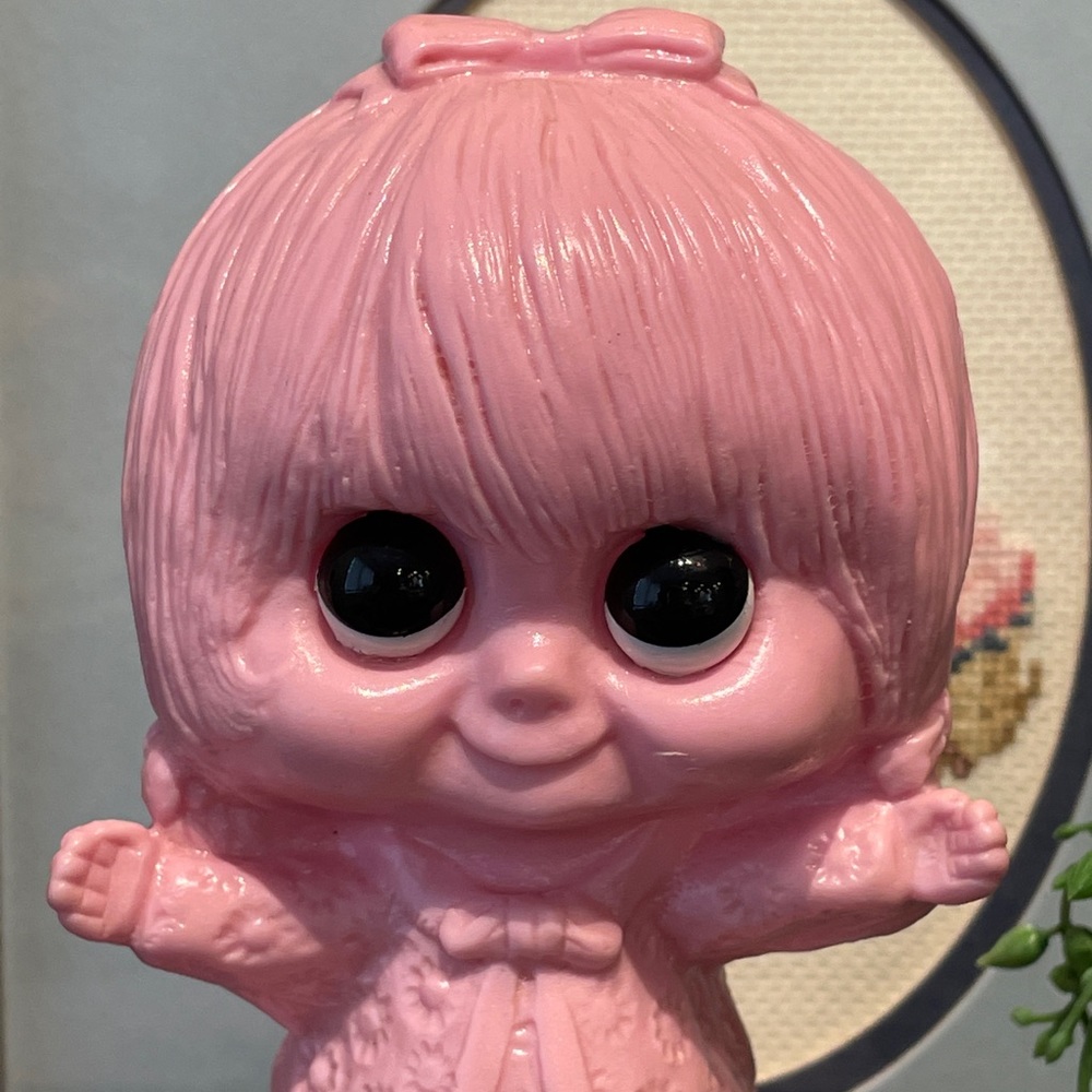 Vintage WR Berrie figurine